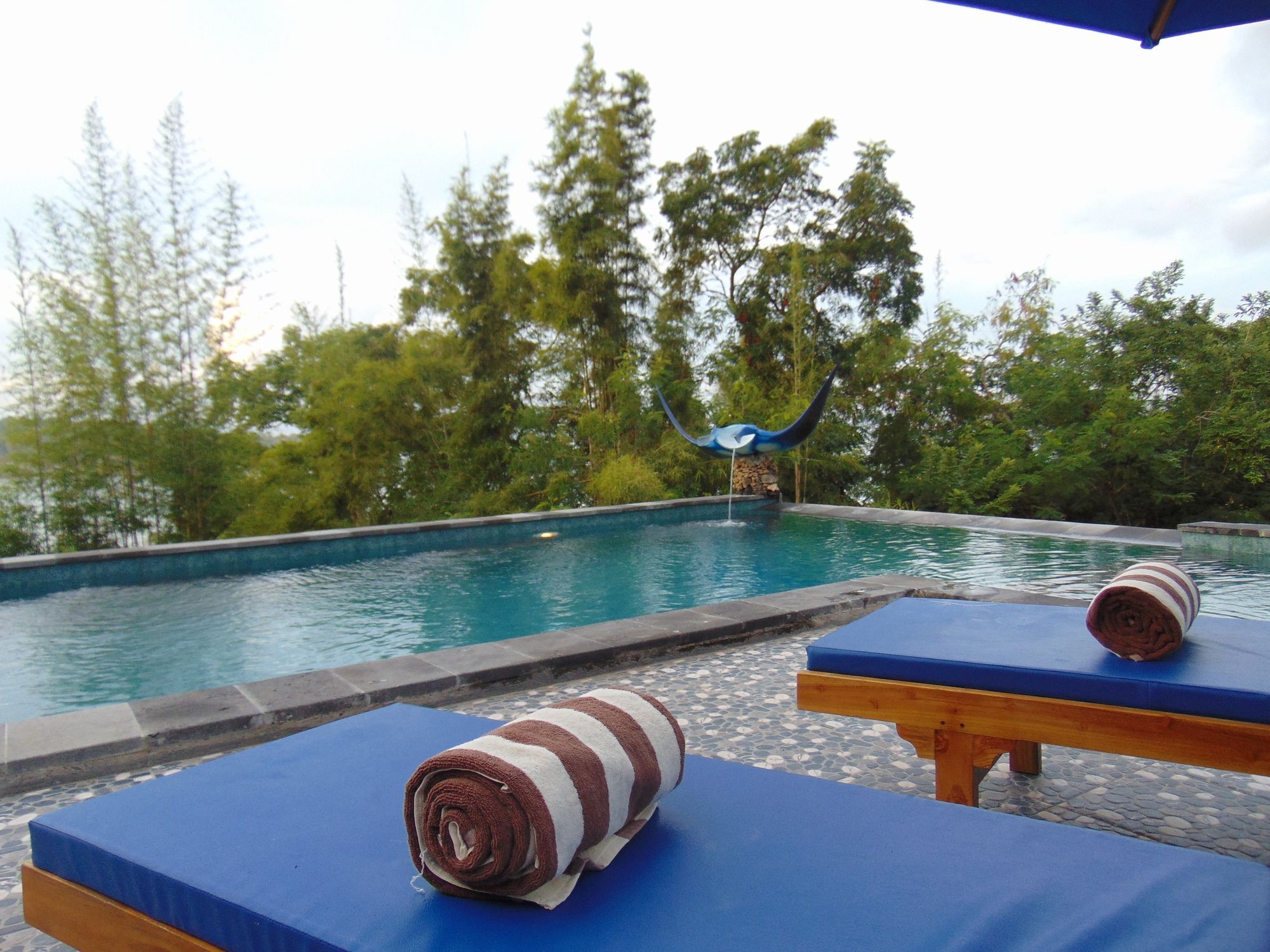 Отель Starfish Lembongan Экстерьер фото